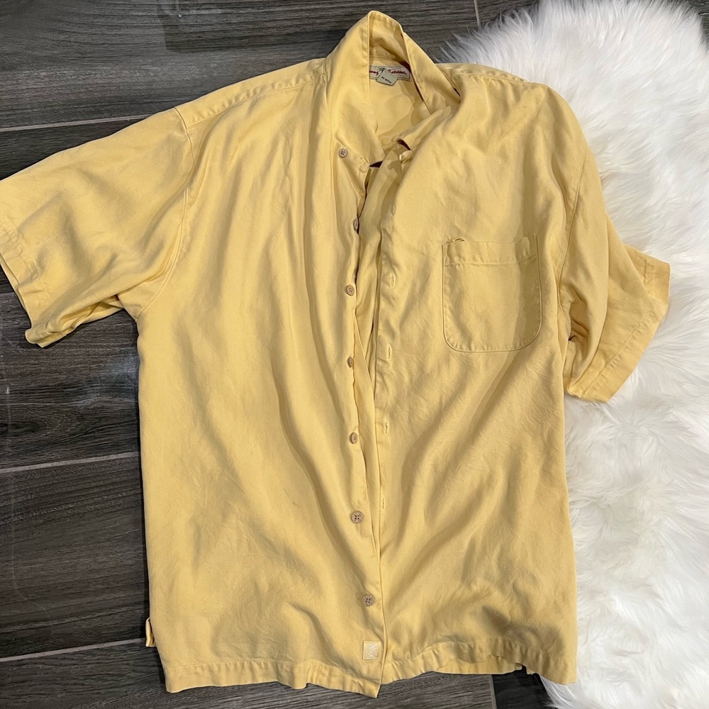 Tommy Bahama Men Shirt